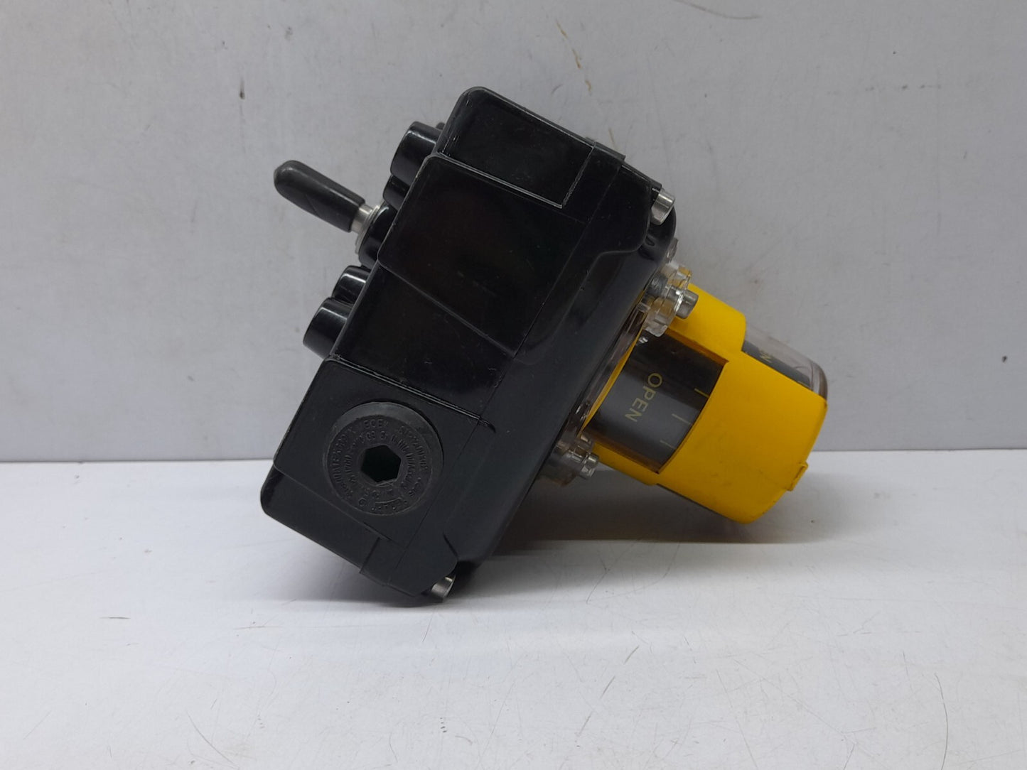 Westlock Control 3449RBYN00022AAA-AR1 Valve Position Monitor