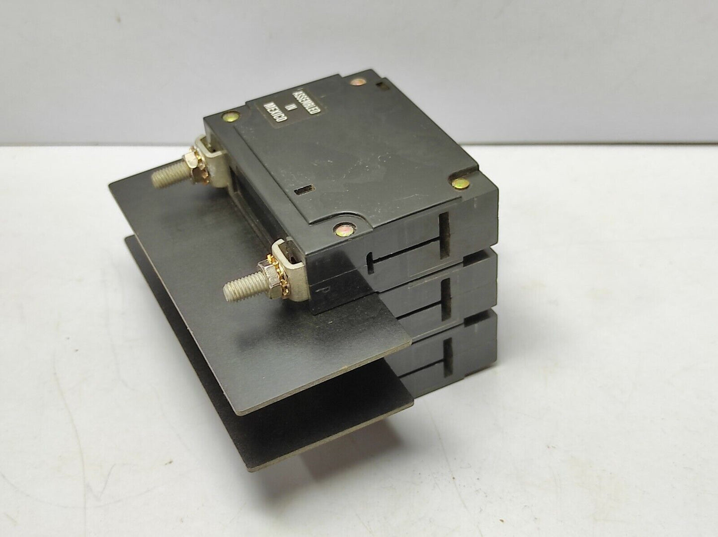 Thermo King 44-6949 Circuit Breaker Eaton Heinemann 1080A80G14