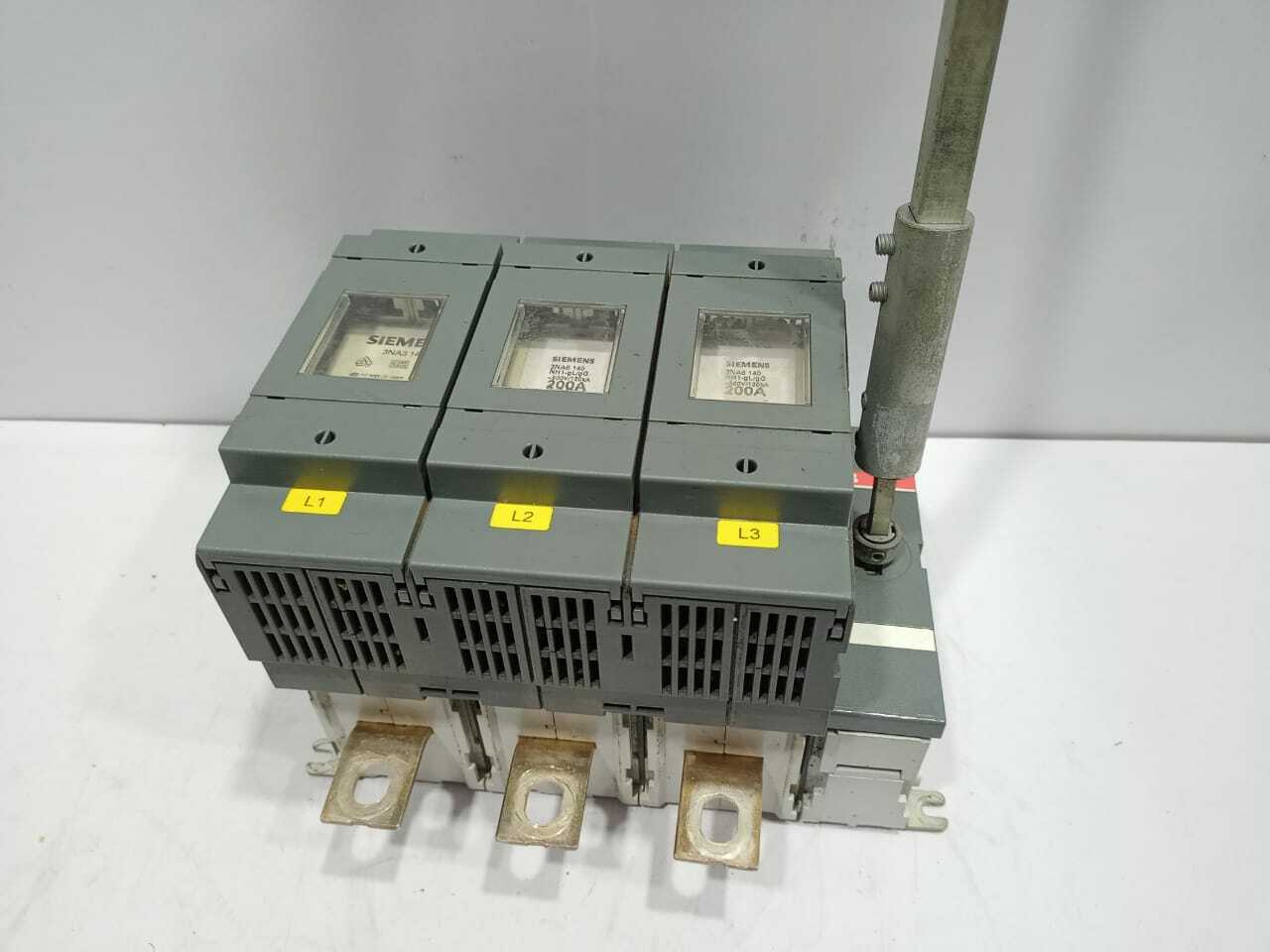 ABB OS 250D03 Fused Disconnect Switch Ith 250A 50…60Hz 690V 250A AC-23A OS250D0