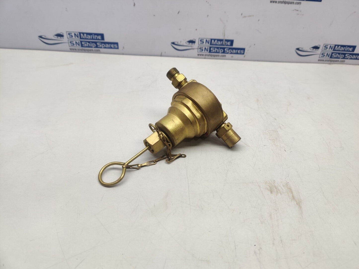 White Martins Dry Flame Shutoff Valve For Oxygen Regulator 10kg/cm2