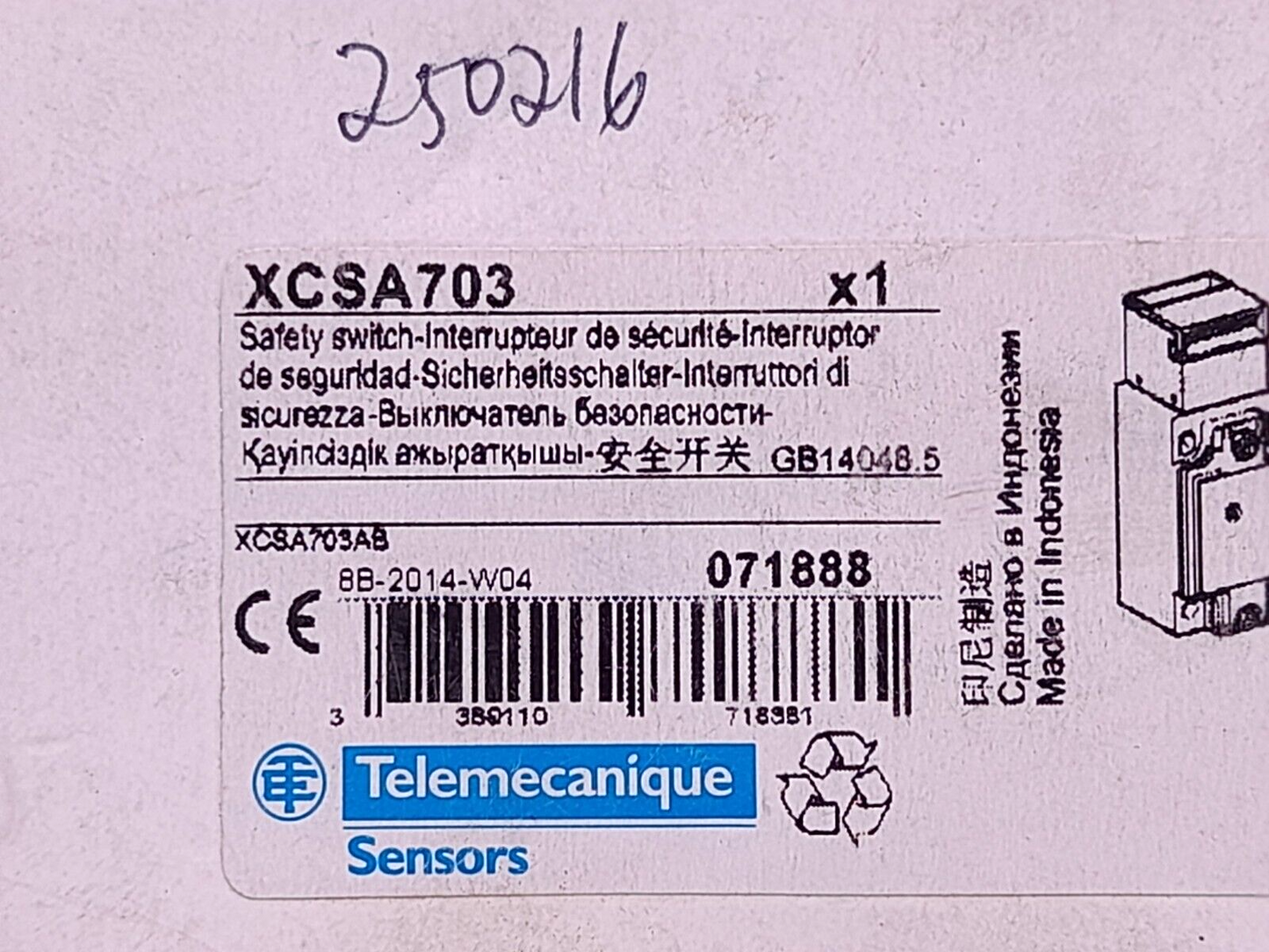 Telemecanique XCS A-703 Limit Switch XCS A703