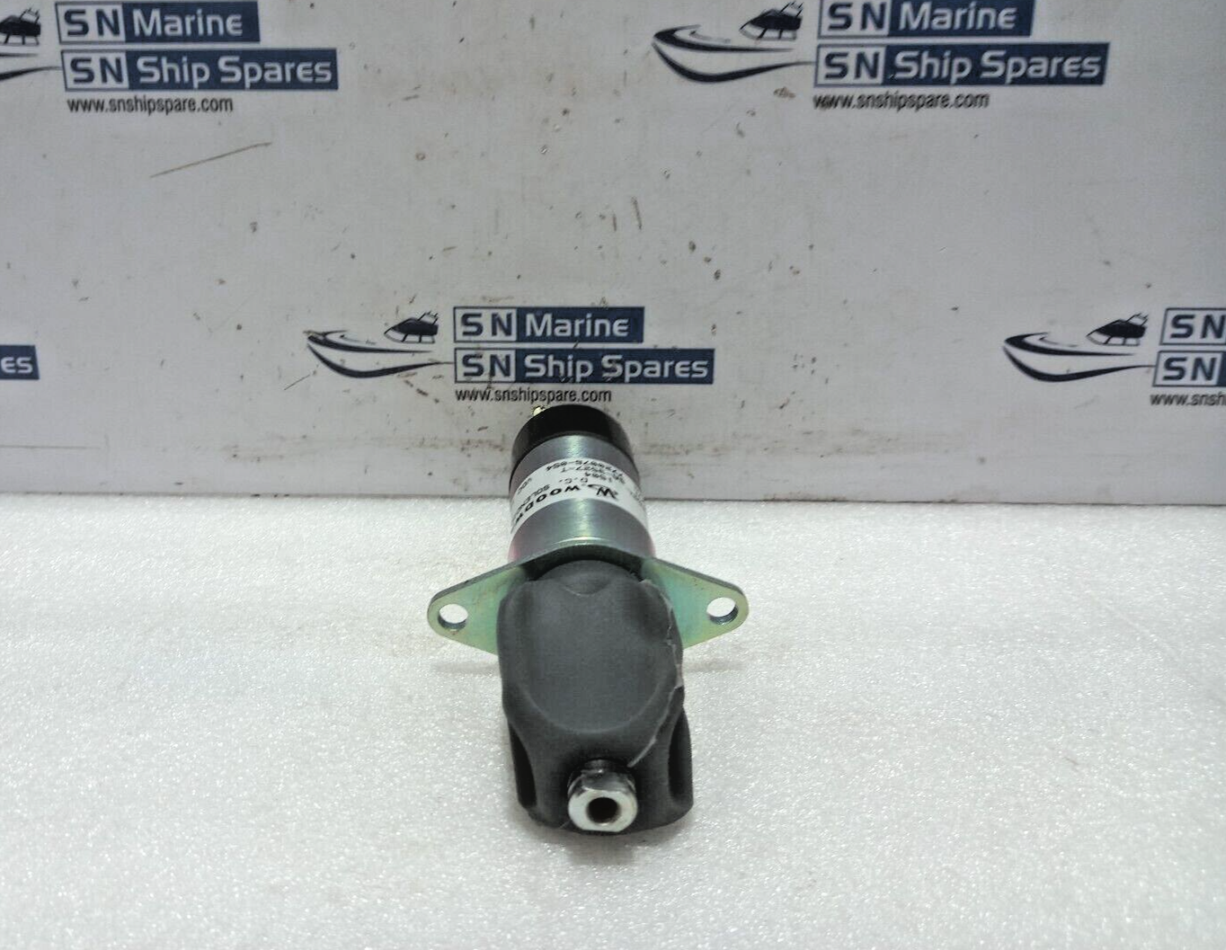 Woodward SA-3527-T Engine Stop DC Solenoid Model: 1504 Yanmar 129470-67320 24V