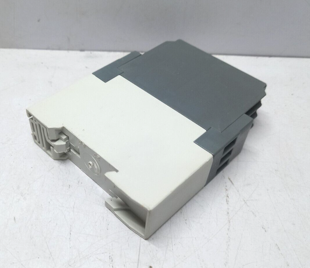 ABB CM-MSS Thermistor Motor Protection Monitoring Relay 1SVR430711R1300