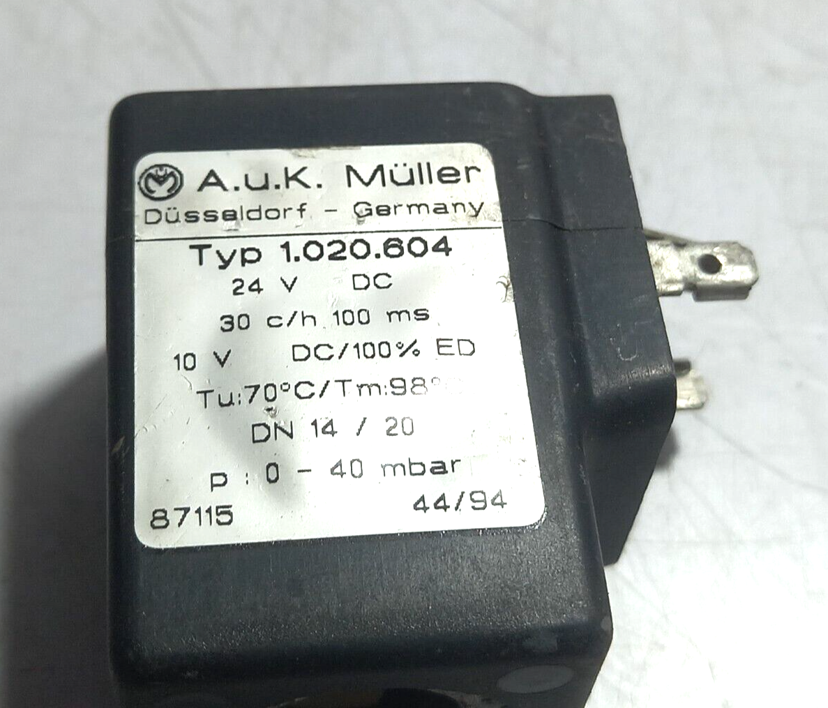 A.U.K. MULLER 1.020.604 Coil 24VDC 30 c/h 100 ms 10V DC/100% ED P 0-40 mbar