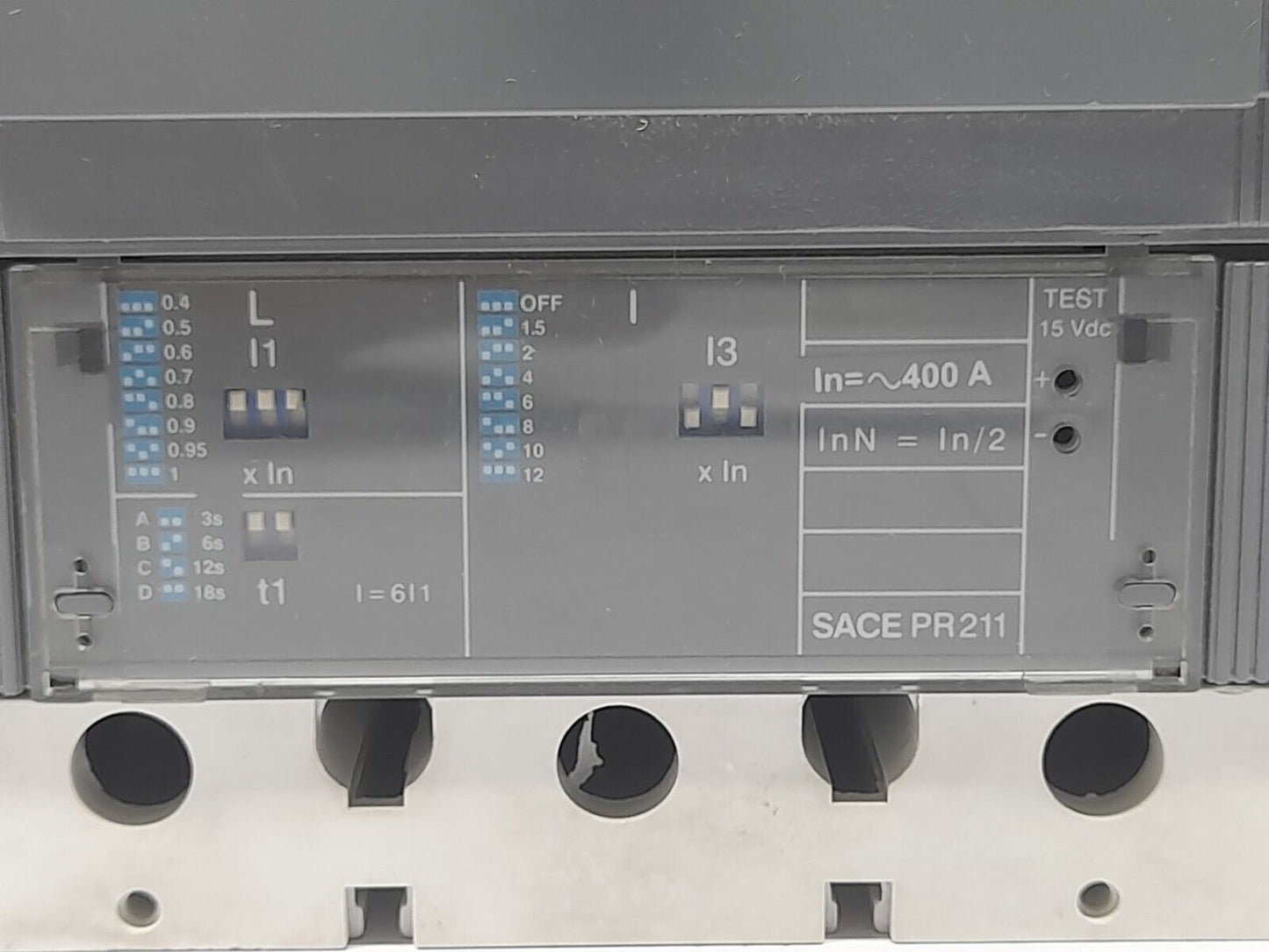 ABB S5H SACE S5 Circuit Breaker S5H400 SACE PR211 In = 400A