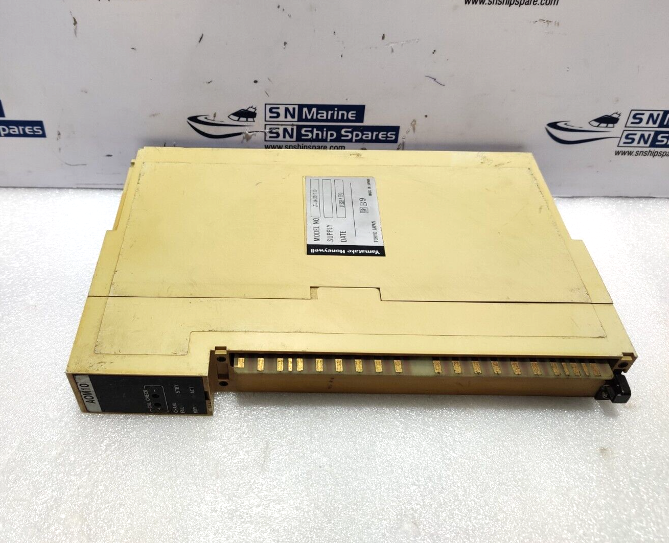 Yamatake Honeywell J-AOM10 Analog Output Module B9