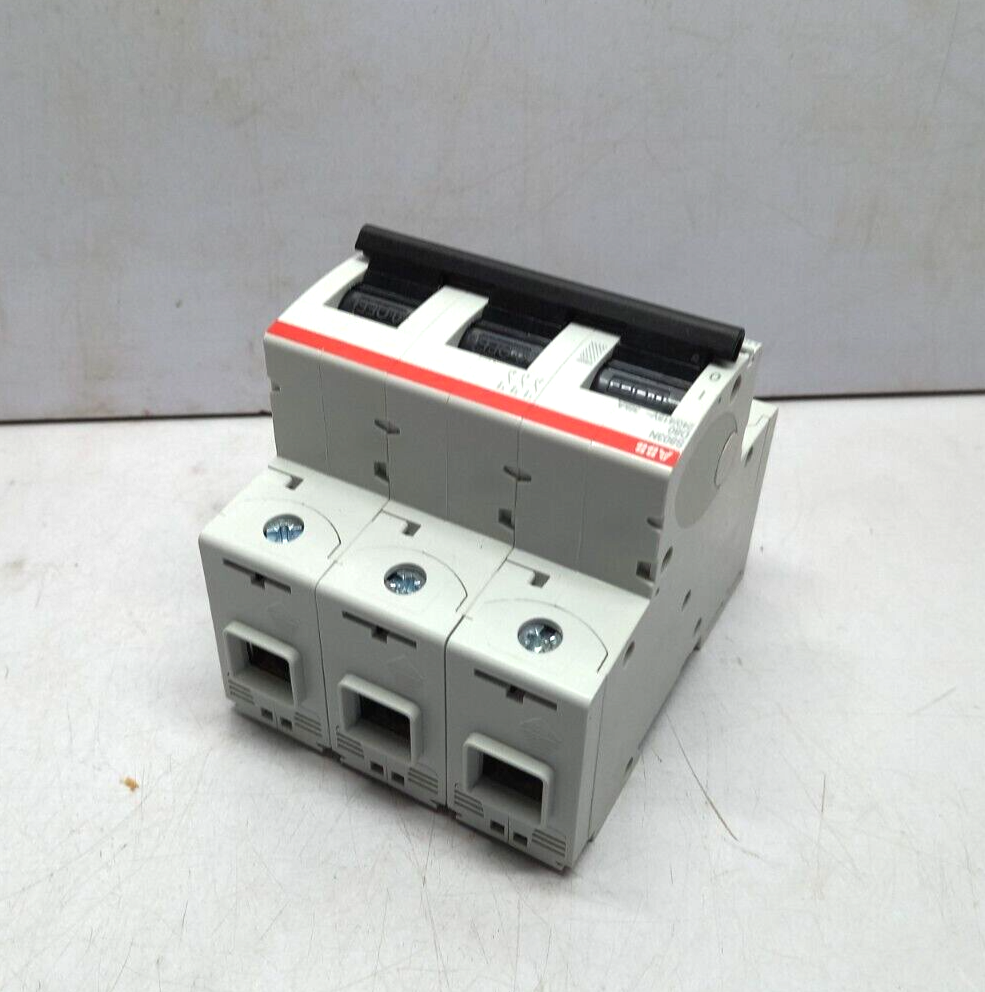 ABB 2CCS893001R0801 High Performance MCB S803N-D80 RS 435324 240/415V~ 36kA