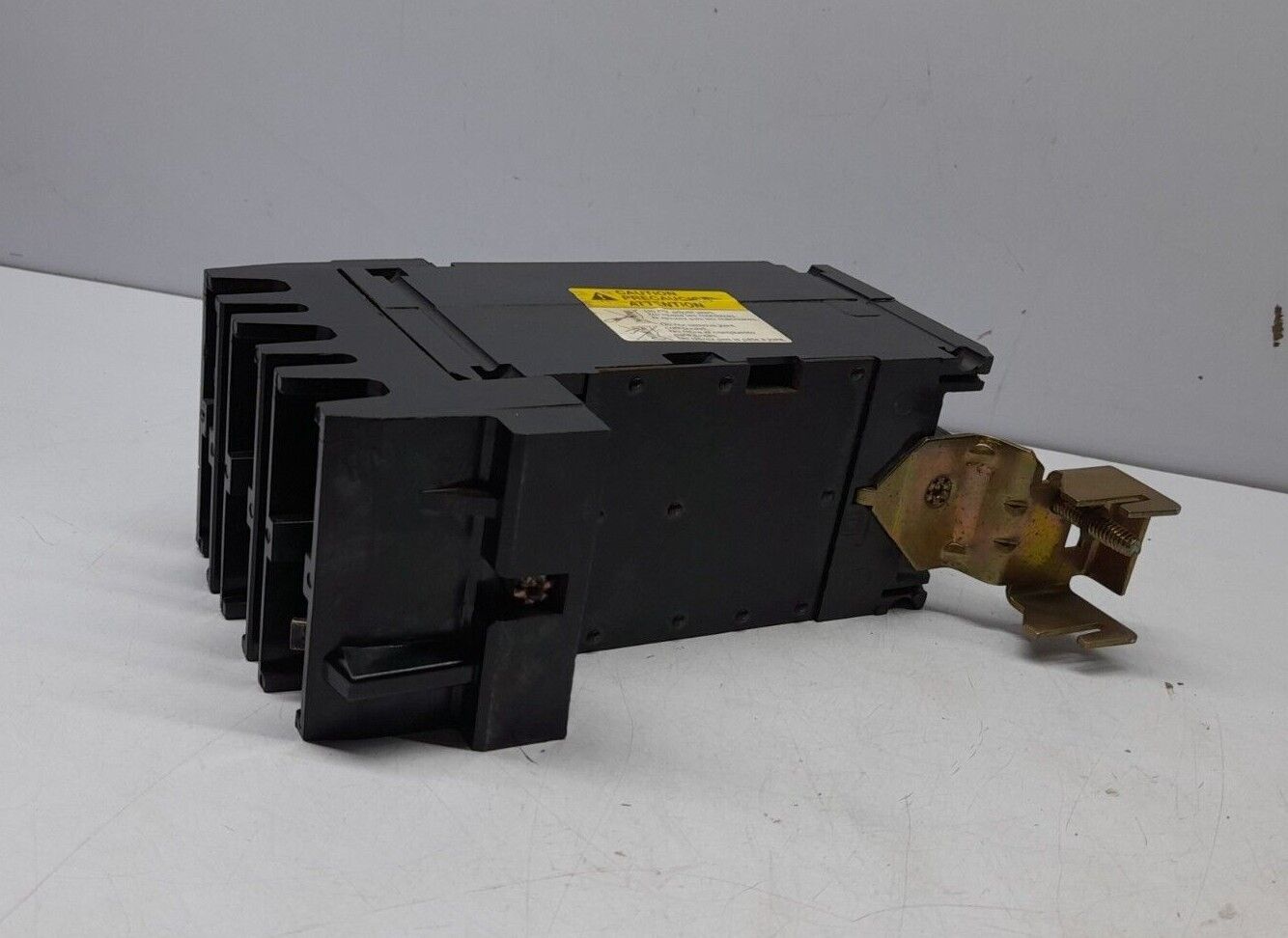 Square D FA24015 AC Circuit Breaker 15A 480VAC 250VDC