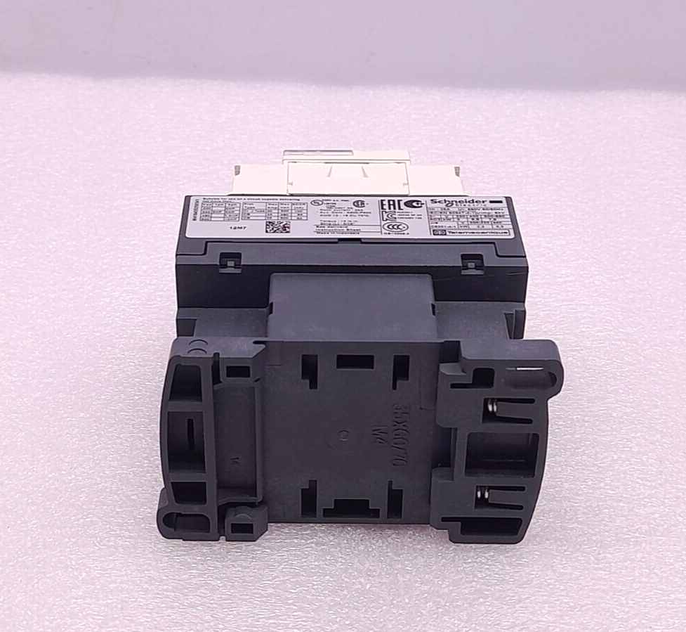 Schneider LC1D12M7 Contactor 220V 50/60Hz LC1D12 25A M7