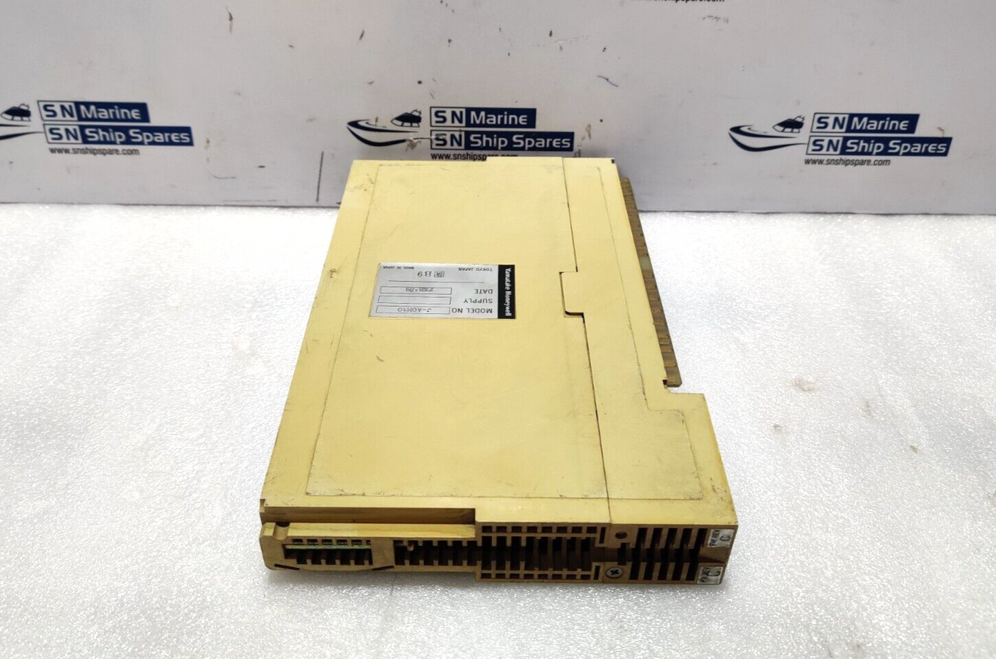 Yamatake Honeywell J-AOM10 Analog Output Module B9