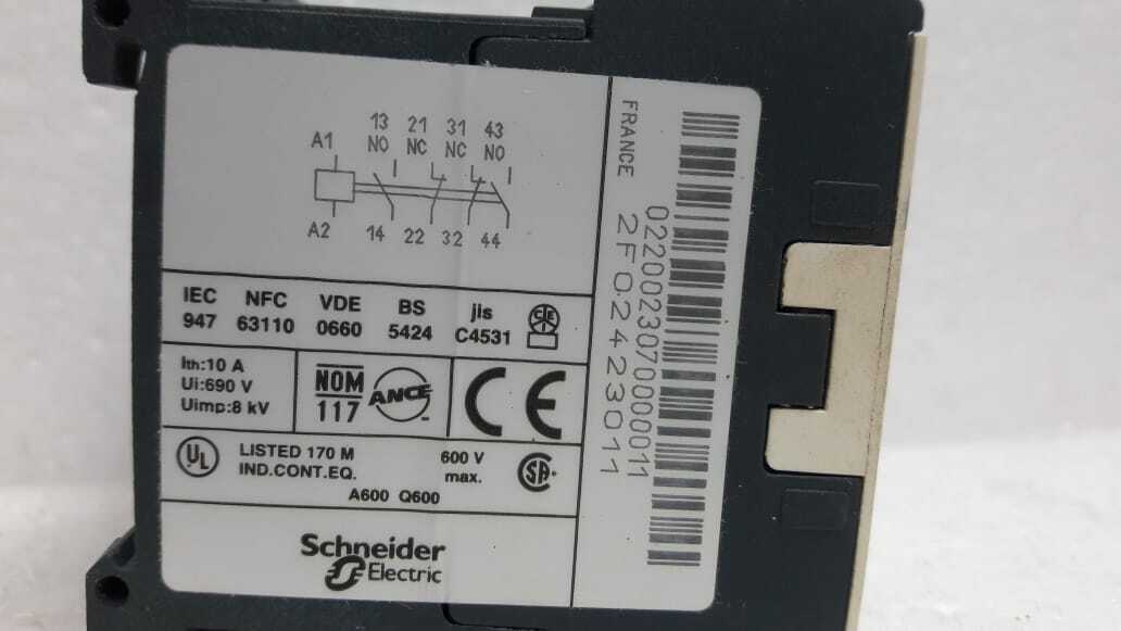 Telemecanique CA2KN22P7 Control Relay