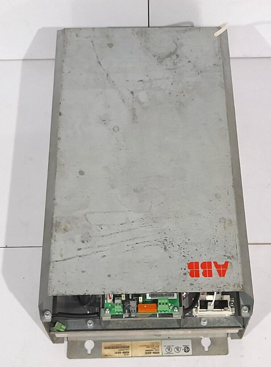 ABB NBRW-669C Braking Chopper Module 64260049 3AFE64260049 Un 690V Rmin 2.27 Ohm