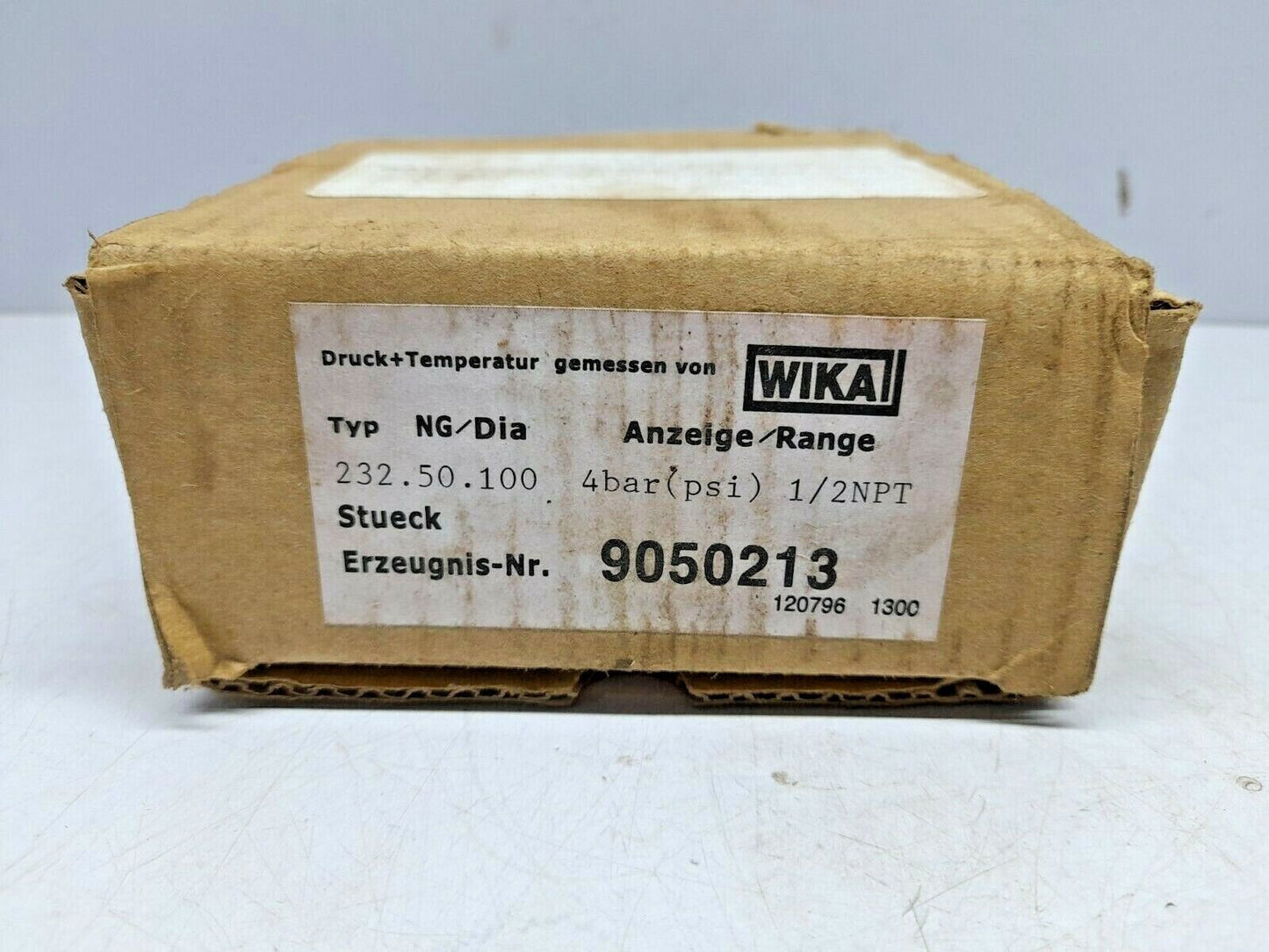 Wika 232.50.100 Pressure Gauge Range 0-4 Bar 0-60 PSI ½ NPT 9050213