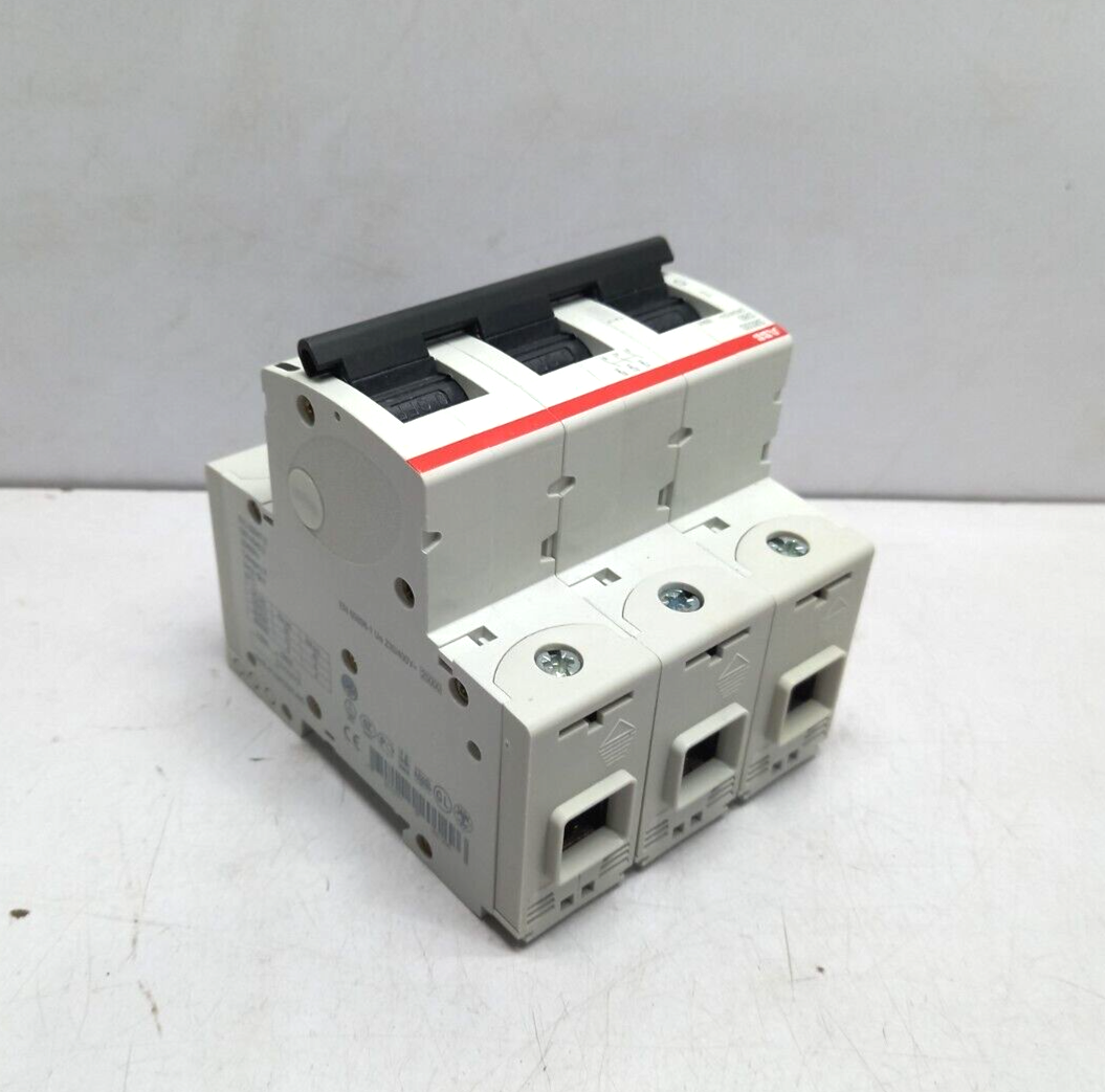 ABB 2CCS863001R0801 High Performance MCB S803S-D80
