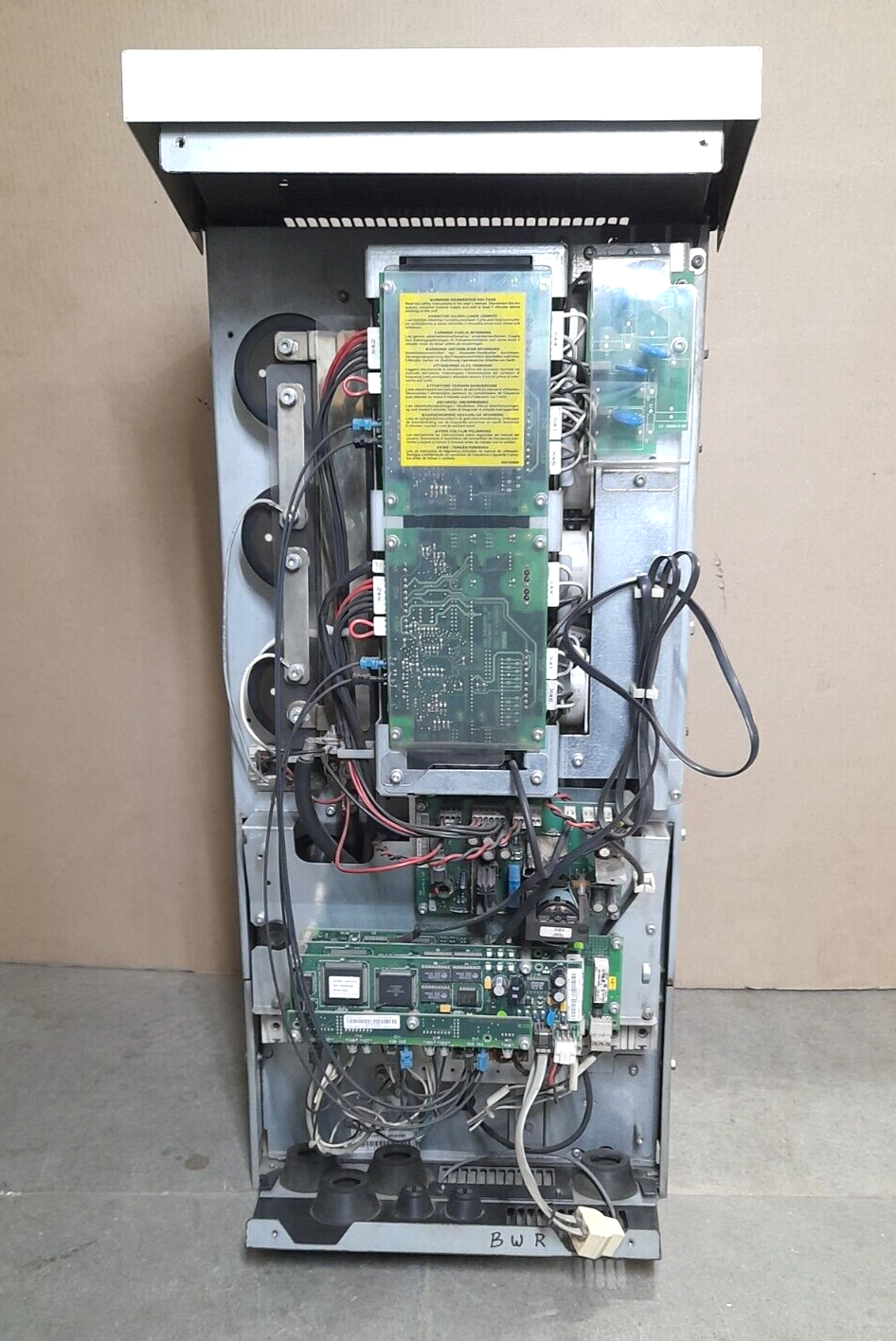ABB ACS600 ACS61100705S00B1200901 AC Drive Code 64419471 ACS61100705 S00B1200901