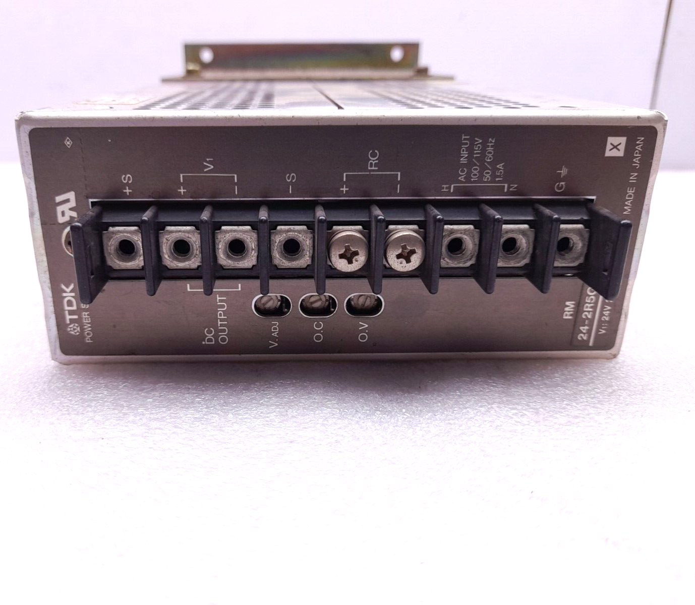 TDK 24-2R5GB Power Supply Input 100/115V 50/60Hz 1.5A V1 24V 2.5A
