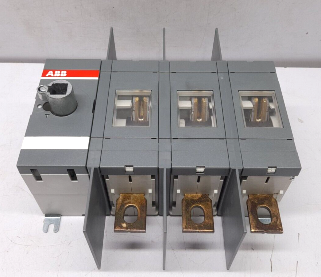 ABB 1SCA022747R6490 Switch Disconnector OT400U03 Ith = 400A Without Knob Handle