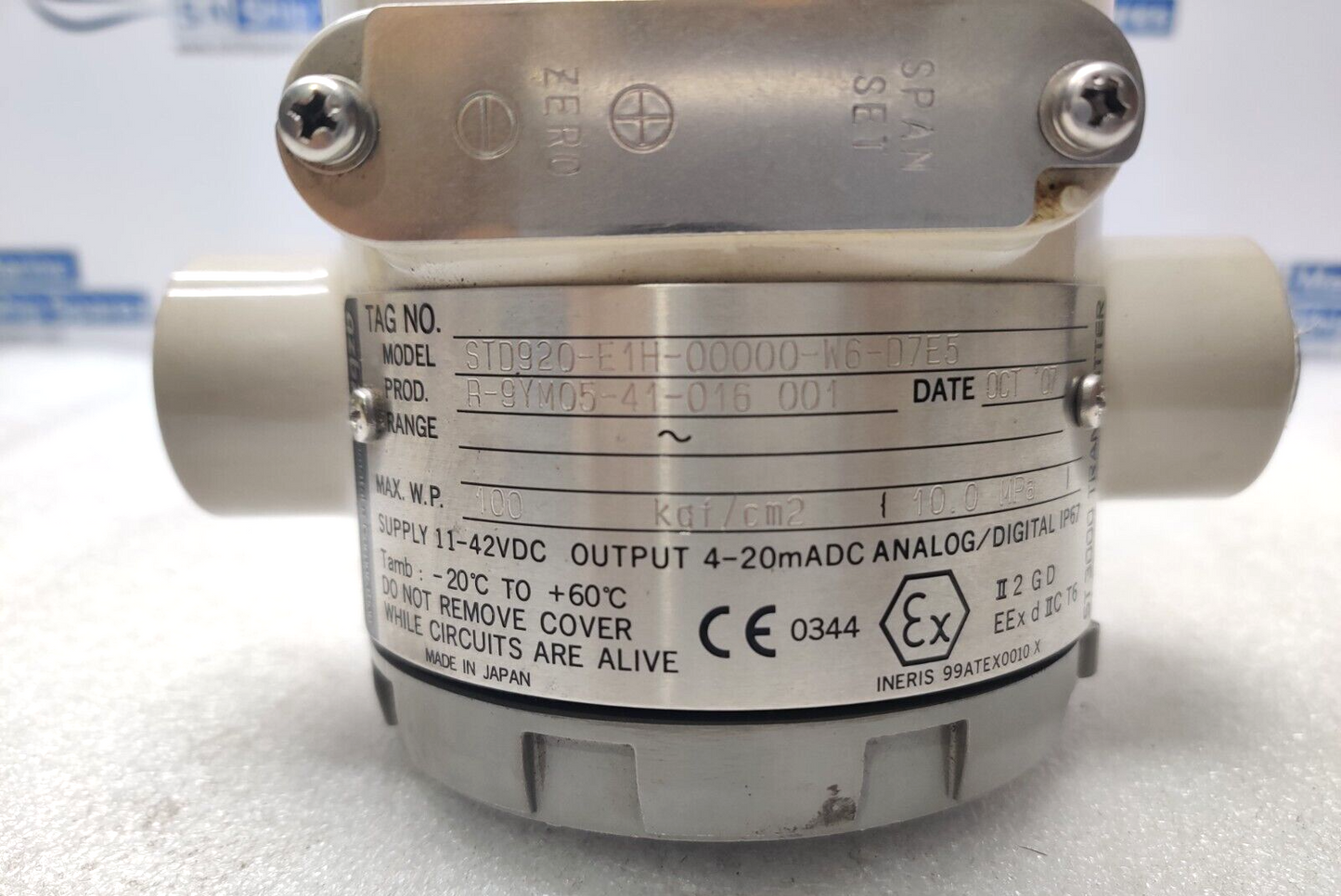 Yamatake STD920-E1H-00000-W6-D7E5 Pressure Transmitter NPT 1/2 IN
