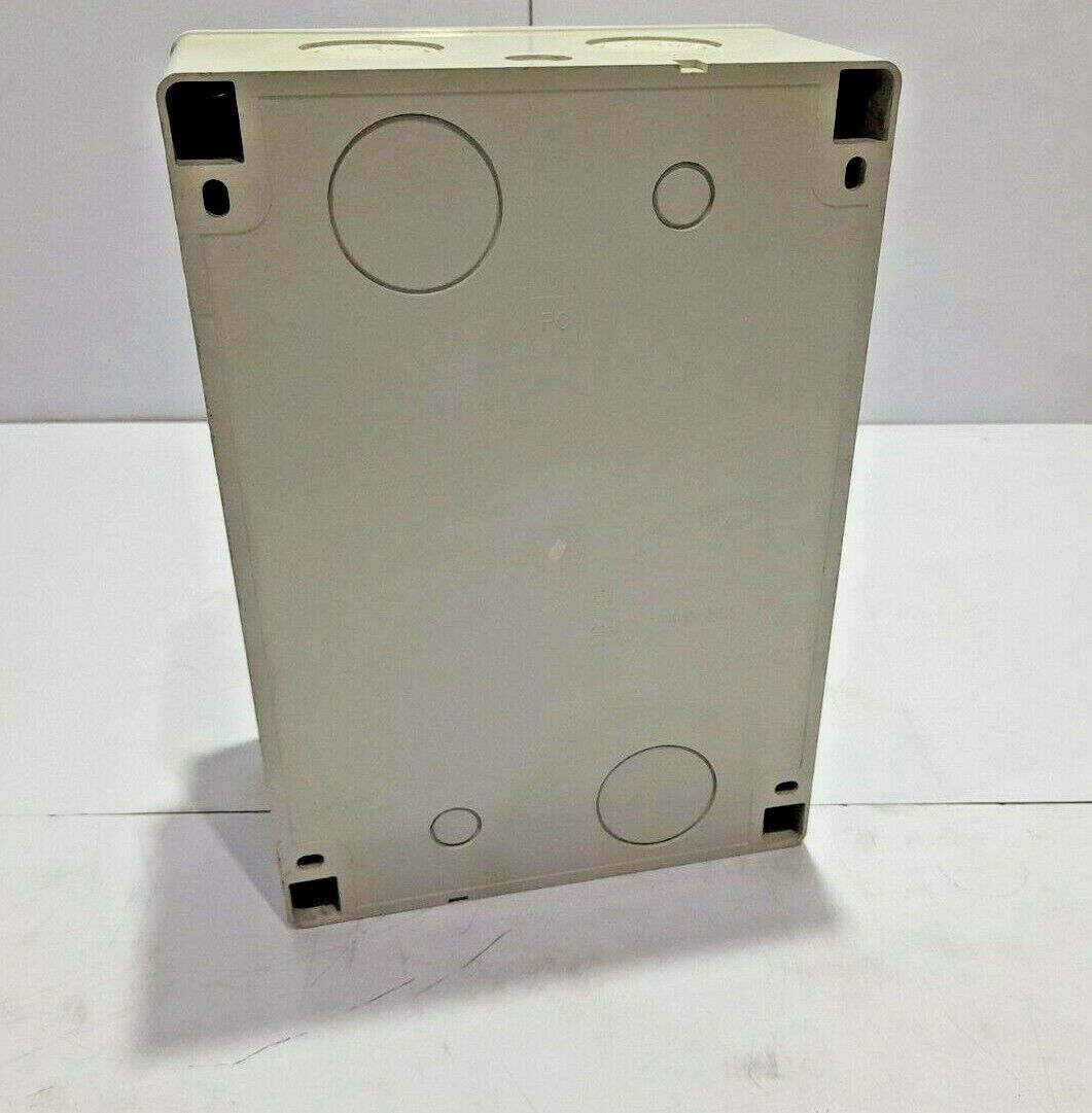 ABB 1SCA104008R1001 EOT63U3P4-P Enclosed Switch Disconnector EOT63U3P4P