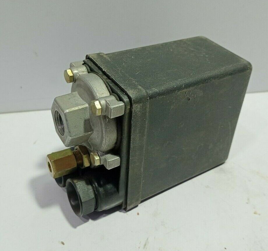 NeMA SpA Mignon 12bar 175psi Pressure Switch