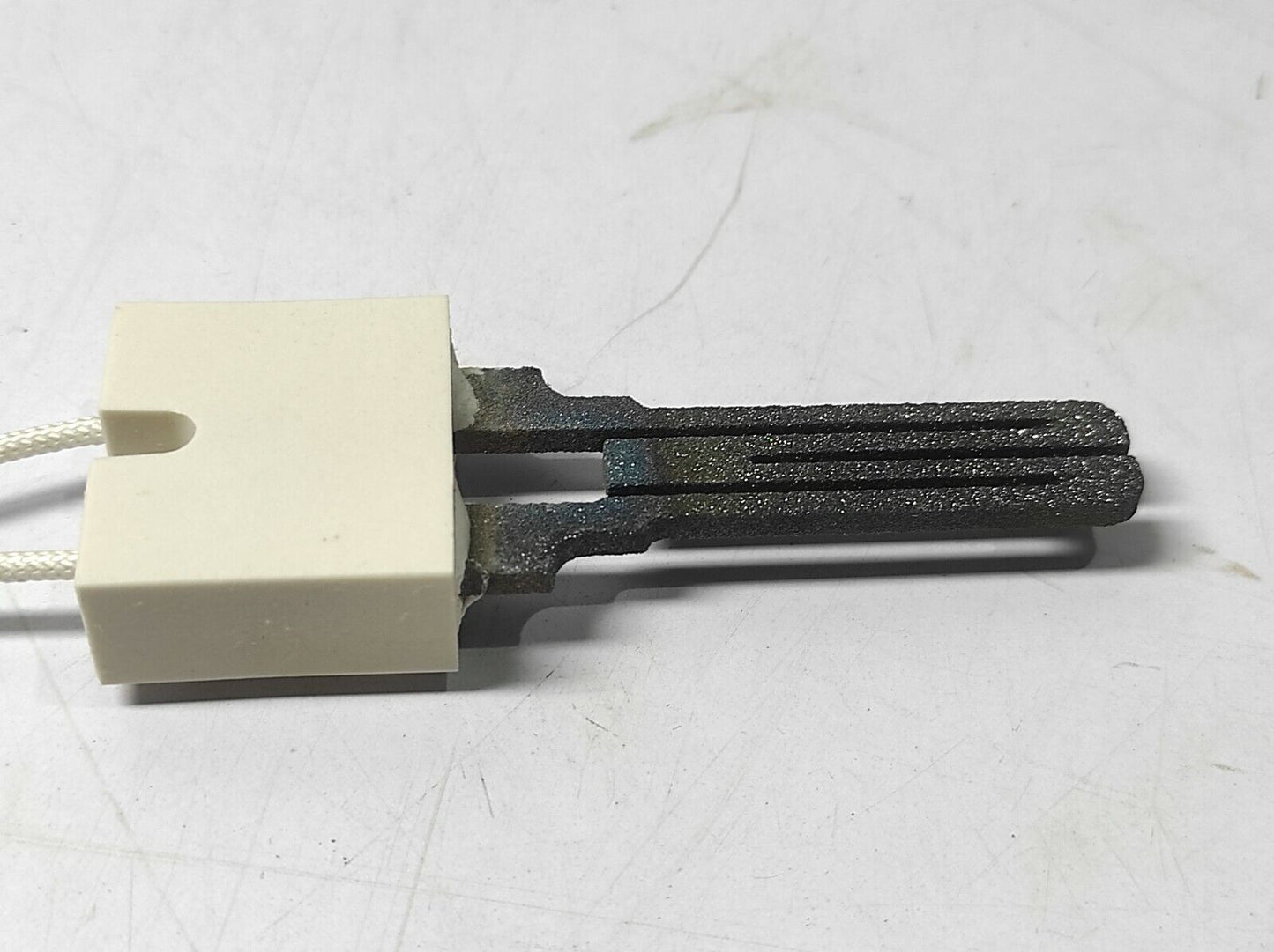 White Rodgers 767A-361 Ignitor 767A361 120V 60Hz 5.0Amps Replaces Robertshaw
