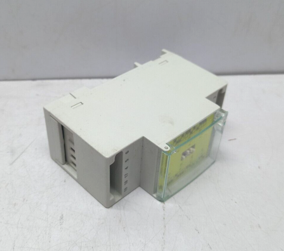 IME TM3IH10 Alternating Current Transducer Aux 20-150VDC/40-60VAC 1A