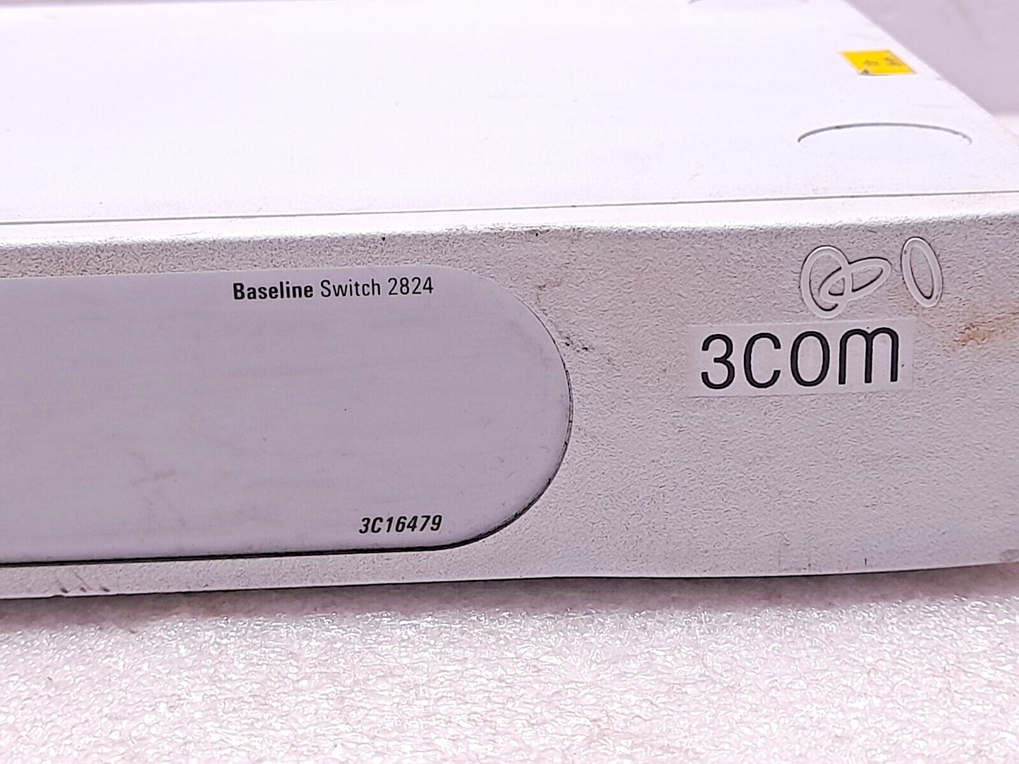 3Com Baseline Switch 2824 /3C16479 24Port 1647-910-000-2.02 R02