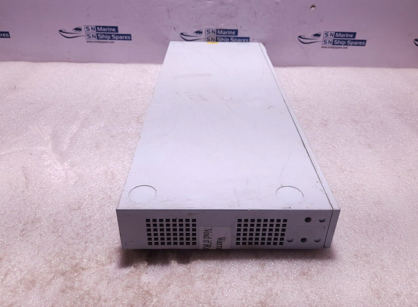 3Com Baseline Switch 2824 /3C16479 100-240V 50/60Hz 10015151 24Ports