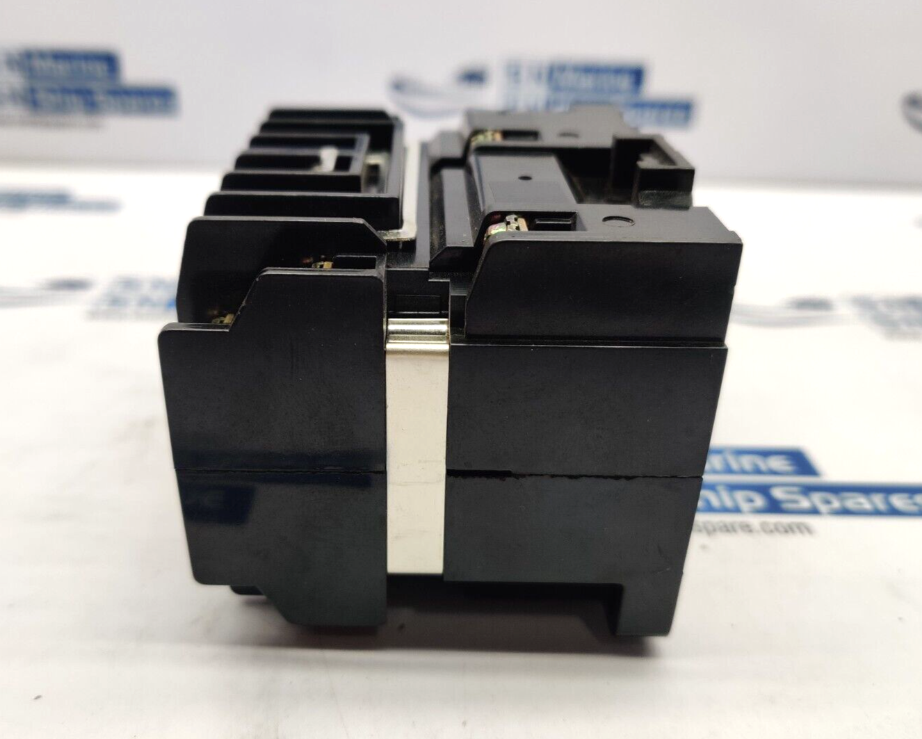 Yaskawa Electric HC-10E5 Magnetic Contactor 90-100V 50Hz 100-110V 60Hz