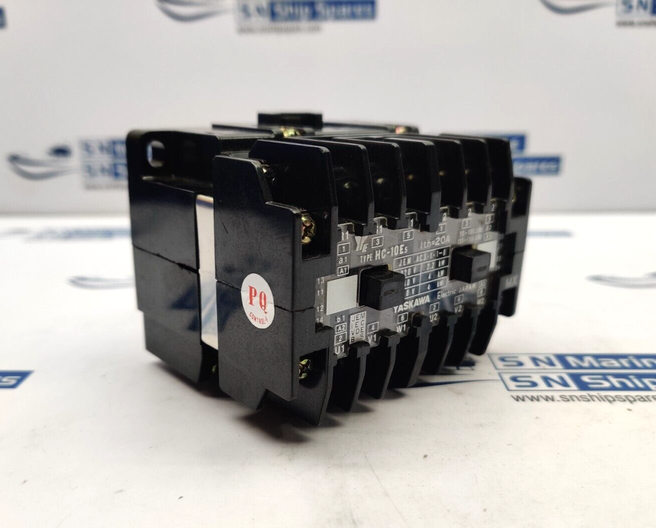 Yaskawa Electric HC-10E5 Magnetic Contactor 90-100V 50Hz 100-110V 60Hz