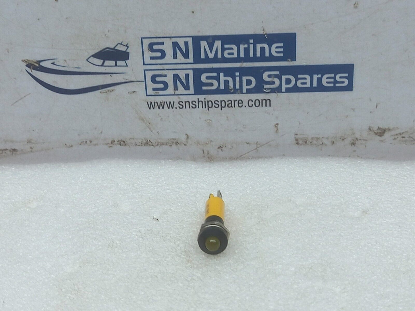 17-041352 Yellow Led Light 24VDC 22MA 8MM Hamworthy SN53-60 2PCs In Lot