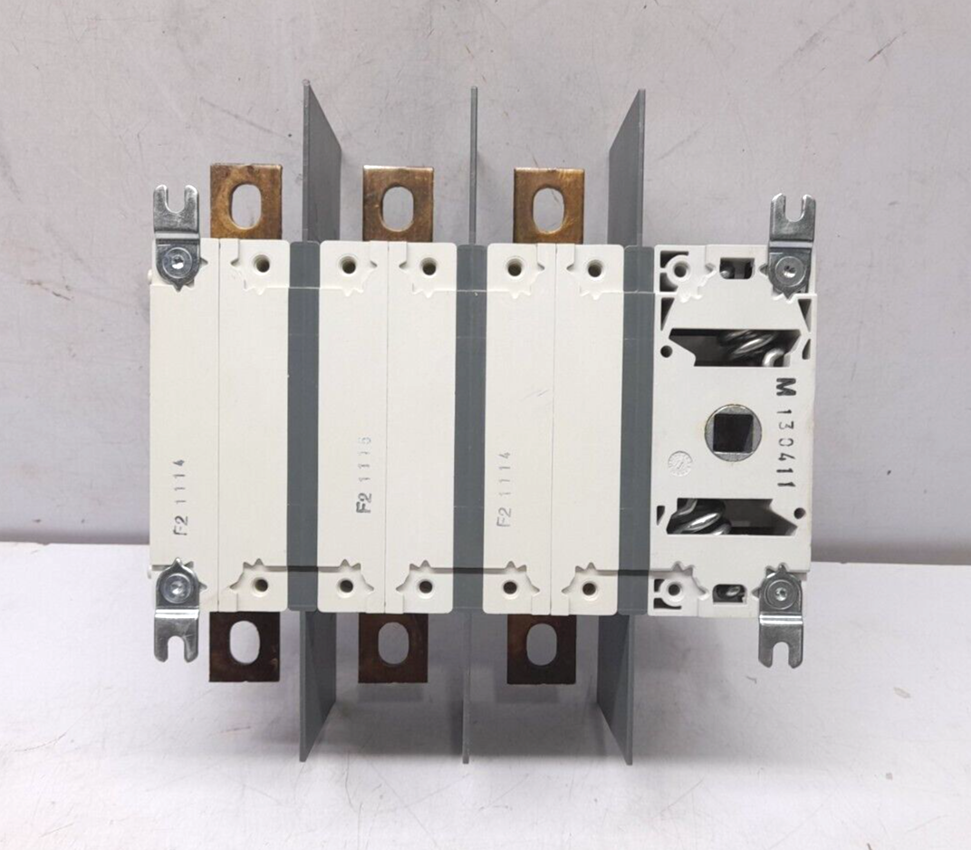 ABB 1SCA022747R6490 Switch Disconnector OT400U03 Ith = 400A Without Knob Handle