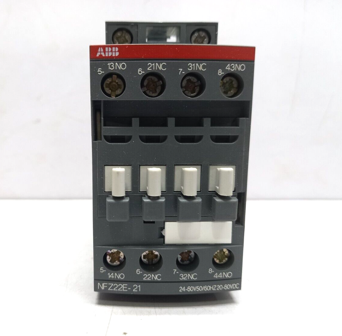 ABB 1SBH136001R2122 Contactor NFZ22E-21 RS 7116281 24-60V 5060Hz 20-60VDC