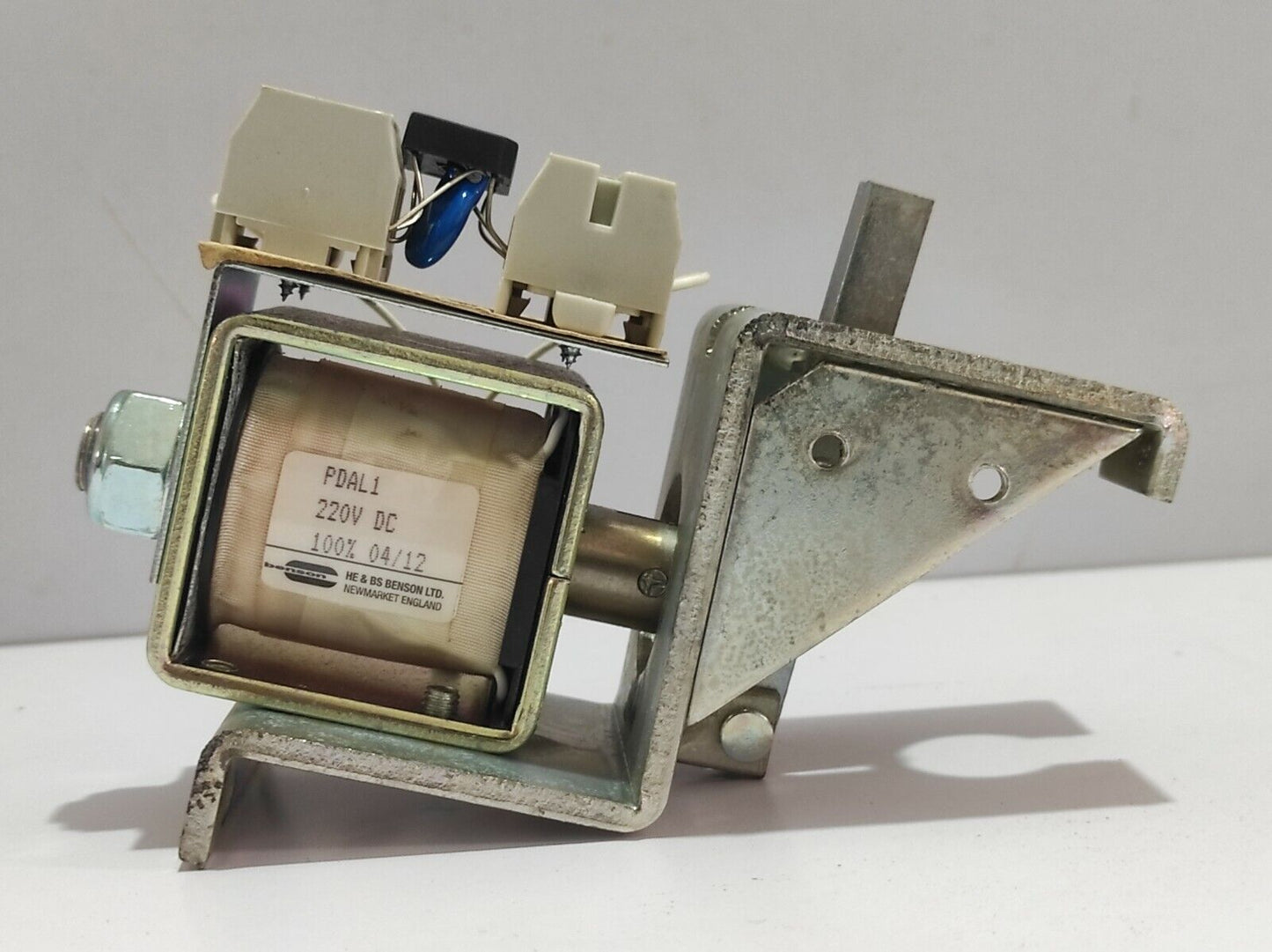ABB 1 SCA022079R9050 OETLZT80A220AC Interlock