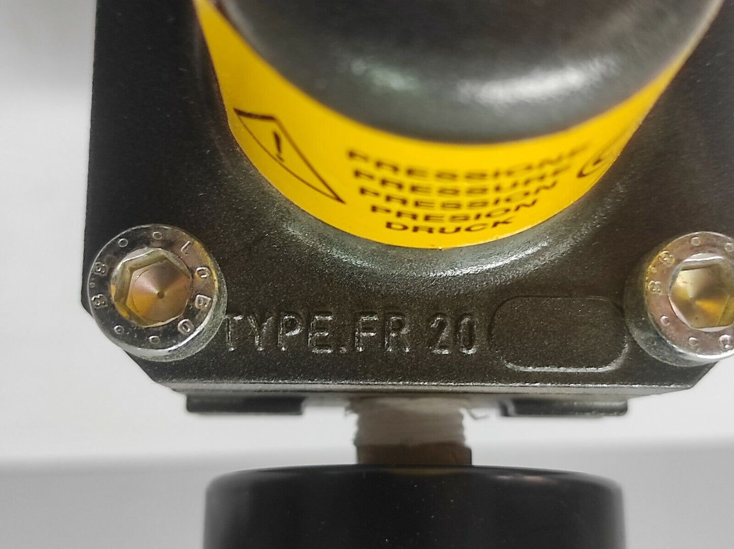 Spirax Sarco FR 20 Air Filter Regulator Gauge 0-35 PSI 0-2.5 Bar FR20