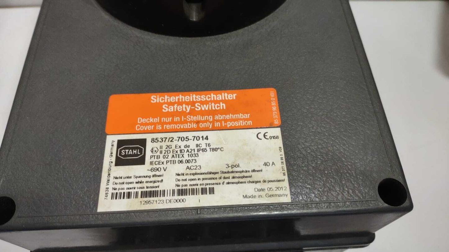 Stahl 8537/2-705-7014 Safety Switch 3P 40A 853727057014