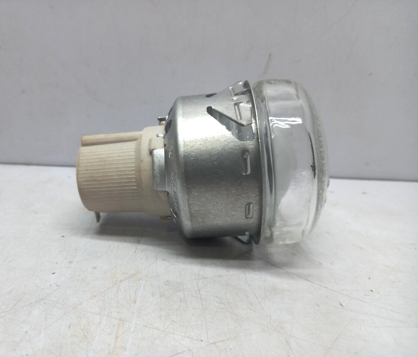 Vulcan Electric 00-357036-00001 Oven Lamp 40W 120/130V Hobart 357036-1