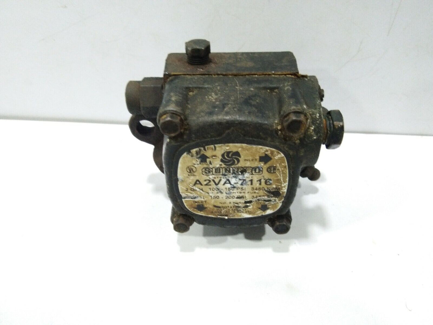 SUNTEC A2VA-7116 DIESEL OIL PUMP 3 GPH 100-150 PSI 3450 RPM 2 GPH 150-200 PSI 34