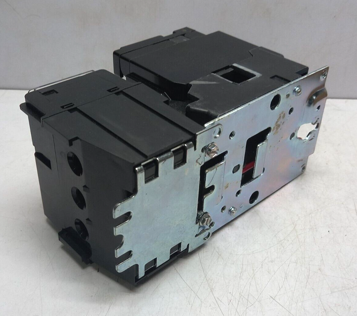 Square D 8536SCO3V02H20S Ser A AC Magnetic NEMA Size 1 Starter 110V50HZ 120V60Hz