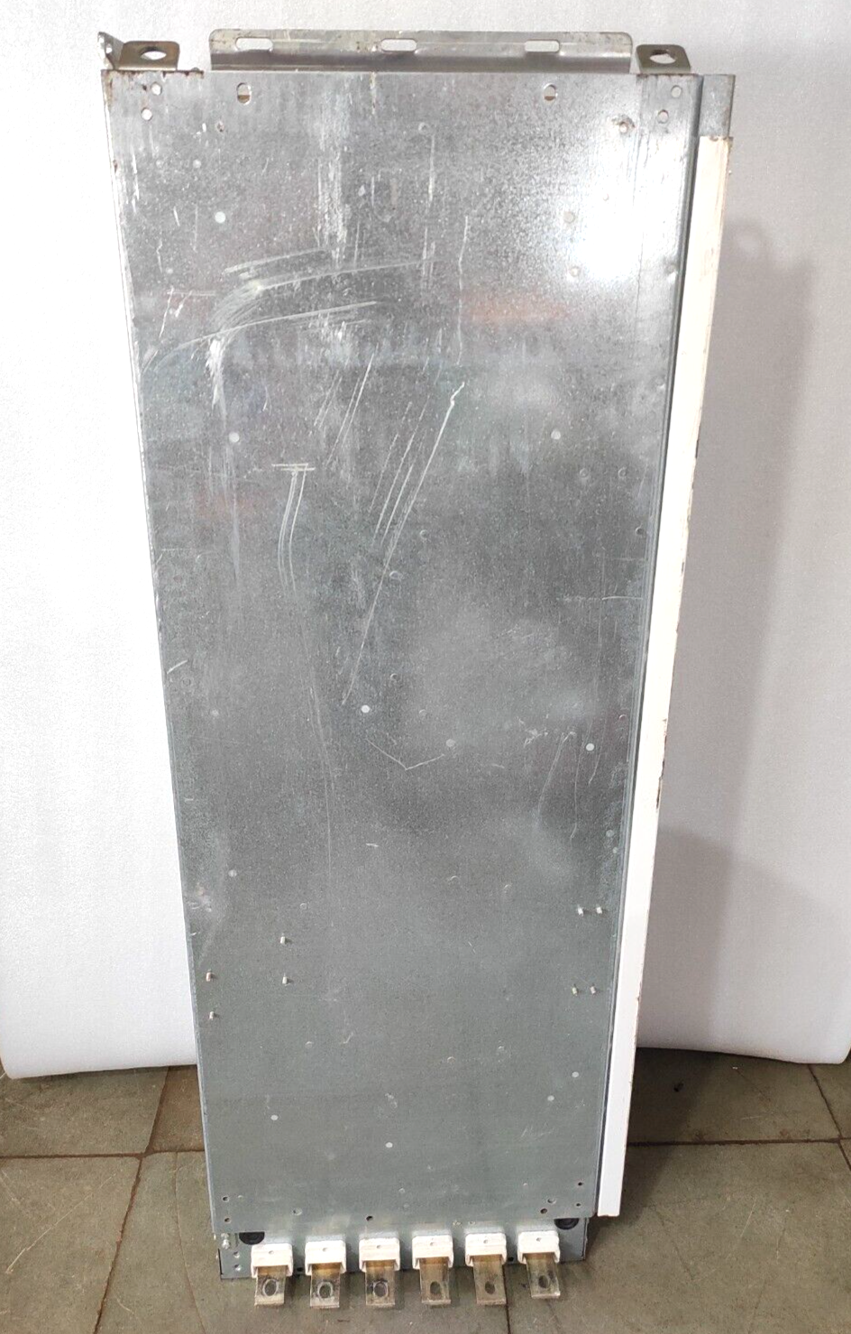 ABB ACS800-U4-0300-5+E210+P901 Drive Module 300HP 180kW ACS800-U4