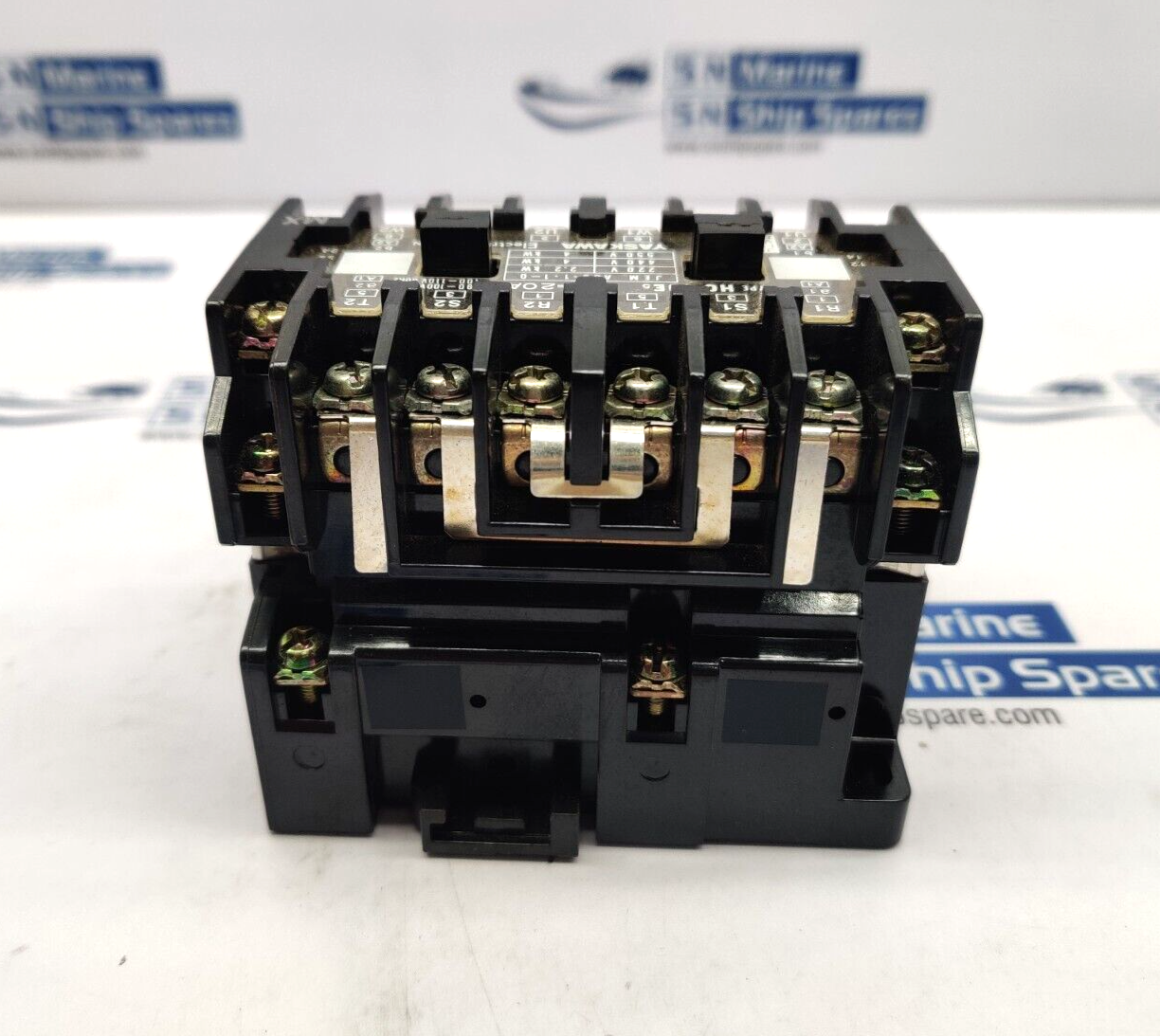 Yaskawa Electric HC-10E5 Magnetic Contactor 90-100V 50Hz 100-110V 60Hz