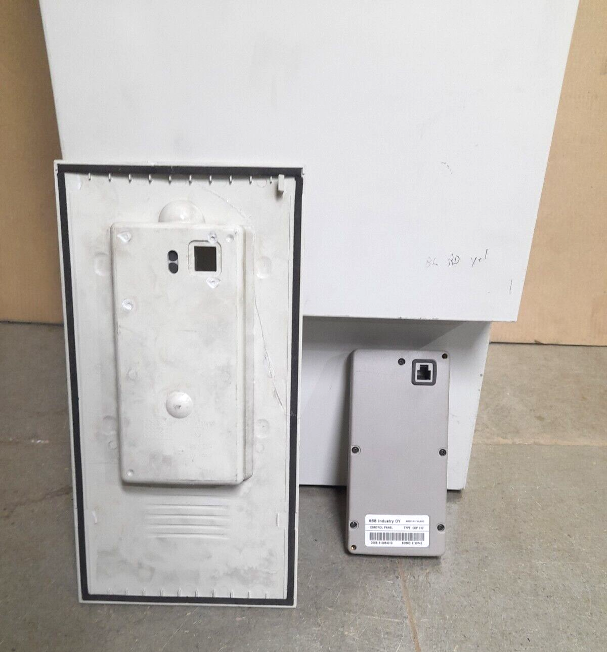 ABB ACS600 ACS61100705S00B1200901 AC Drive Code 64419471 ACS61100705 S00B1200901