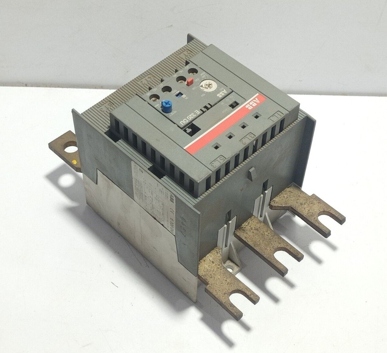 ABB E 320 DU Overload Relay 100-320A Ith 6A E320DU