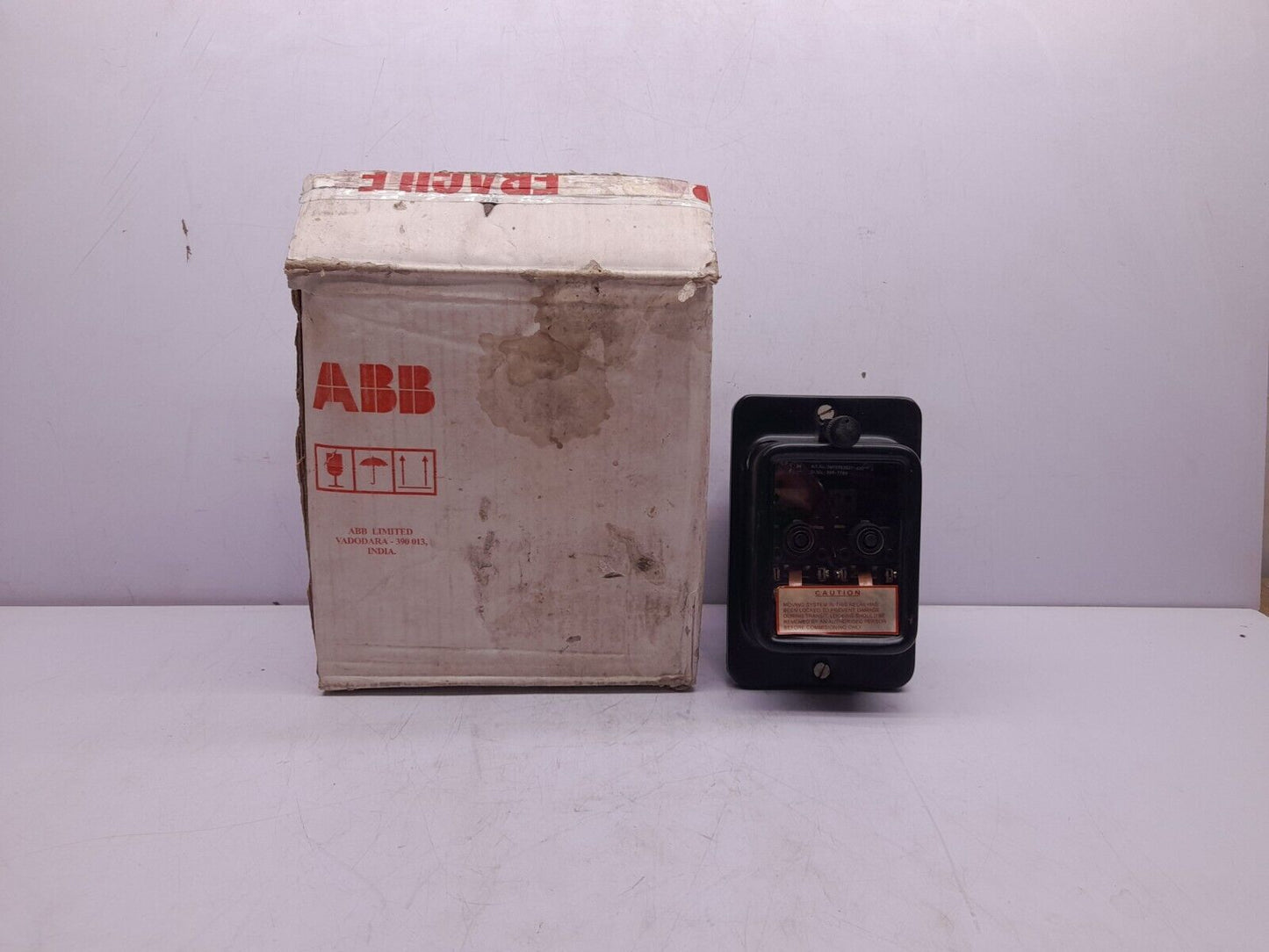 ABB CV2D2J Auxiliary Relay 24VDC 1MYN563627-ABB