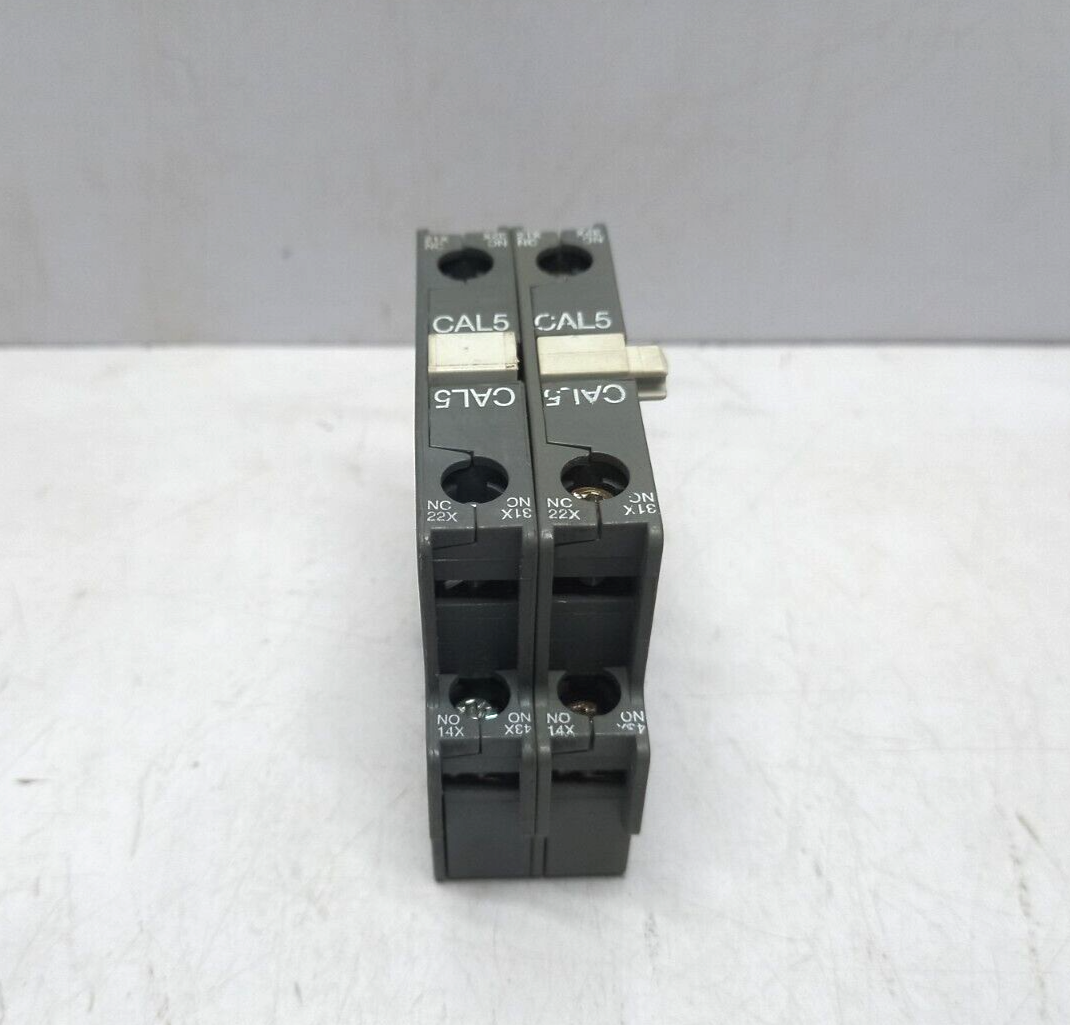 ABB CAL5-11 Auxiliary Contact 1SBN010020R1011 UI 690V~ Ith 16A
