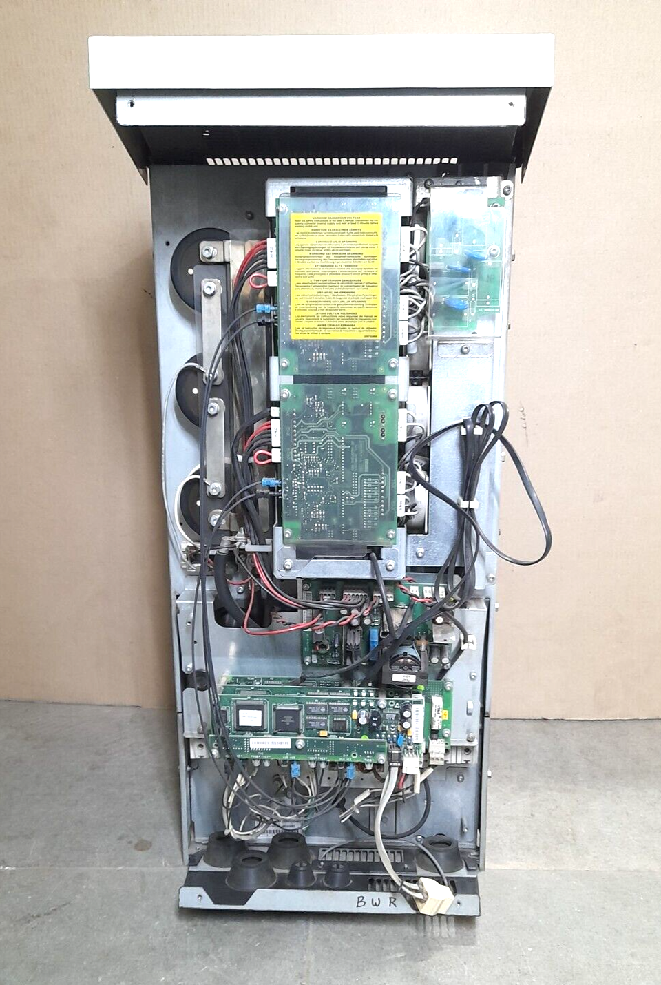 ABB ACS600 ACS61100705 S00B1200901 AC Drive ACS61100705S00B1200901 Code 64419471