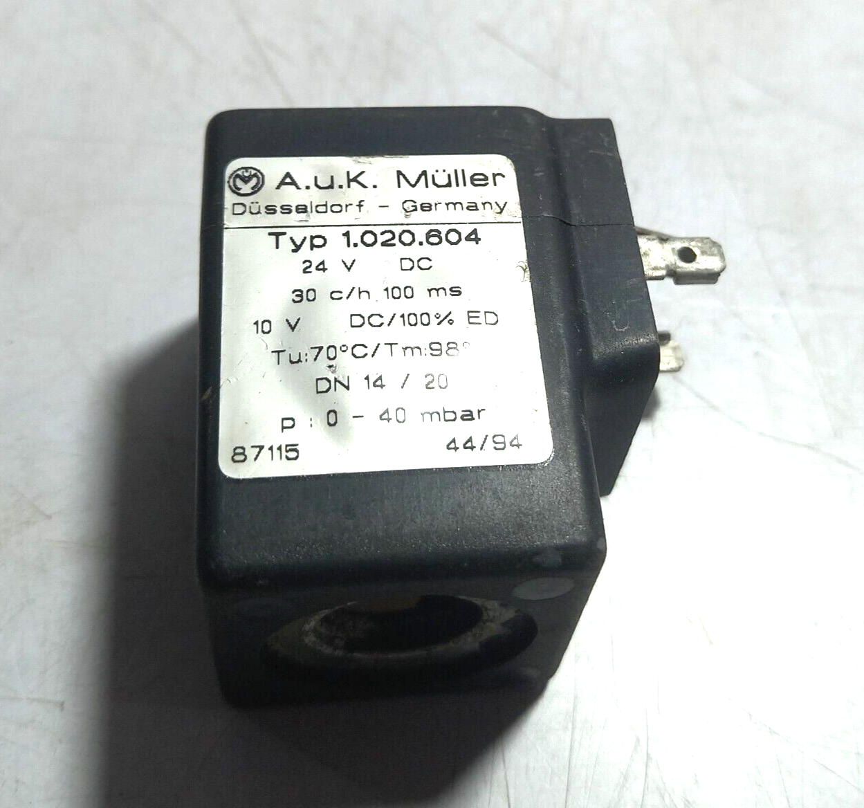 A.U.K. MULLER 1.020.604 Coil 24VDC 30 c/h 100 ms 10V DC/100% ED P 0-40 mbar