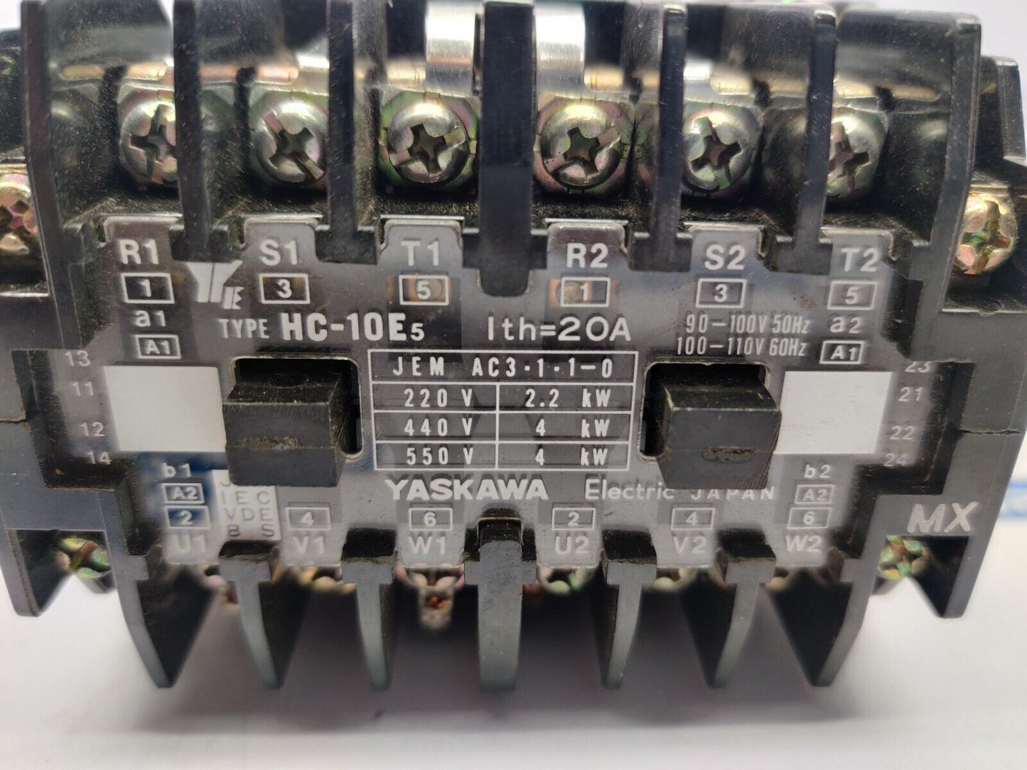 Yaskawa Electric HC-10E5 Magnetic Contactor 90-100V 50Hz 100-110V 60Hz