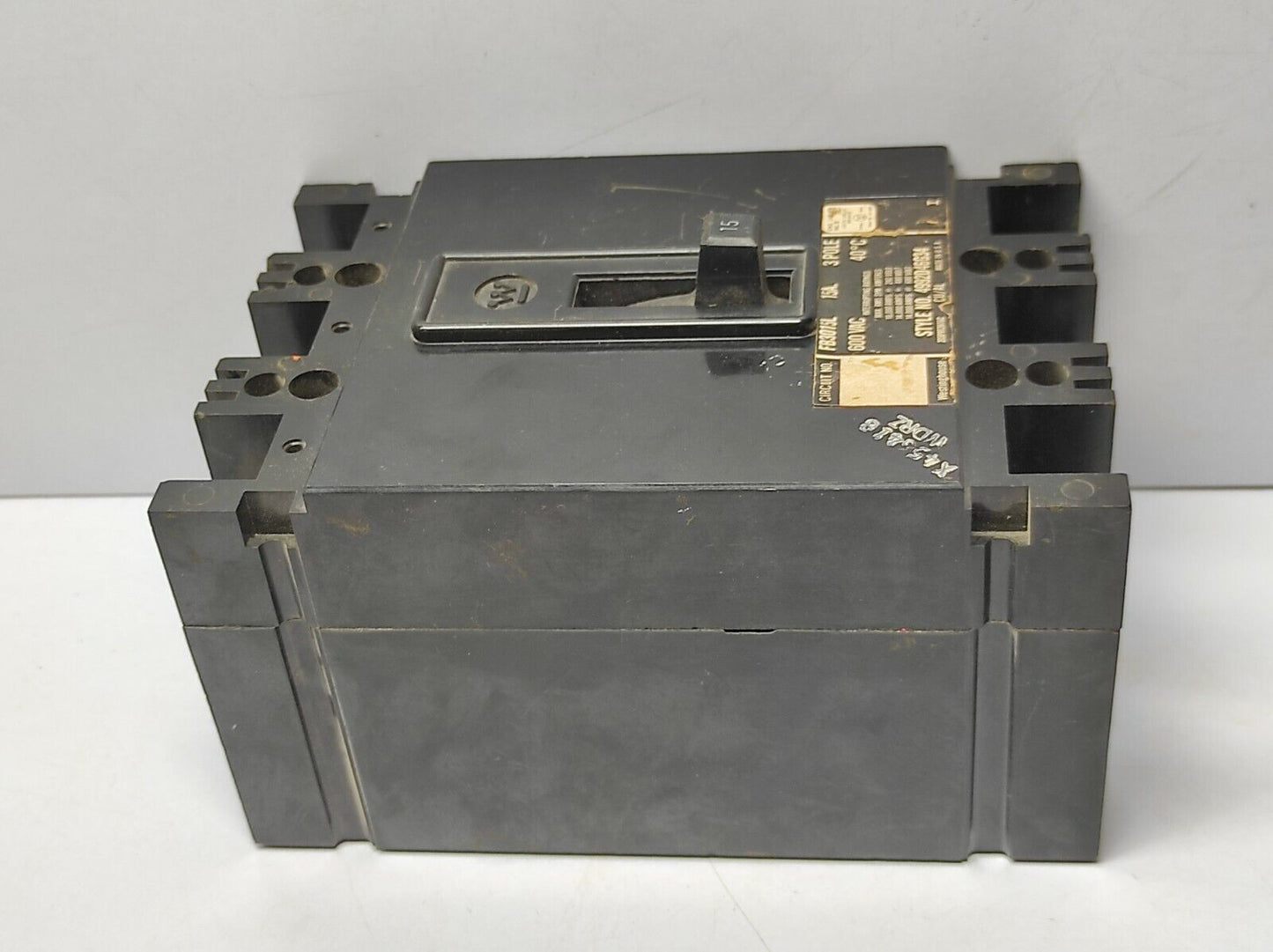 Westinghouse FB3015L 15A 3Pole Circuit Breaker 600VAC 40°C 4992D46G34