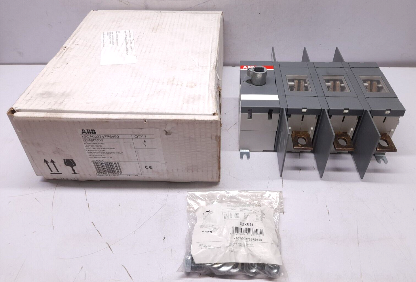 ABB 1SCA022747R6490 Switch Disconnector OT400U03 Ith = 400A Without Knob Handle